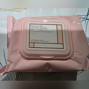 BeautyBio Exfoliating Peptide-Infused Body Wipes - Pink